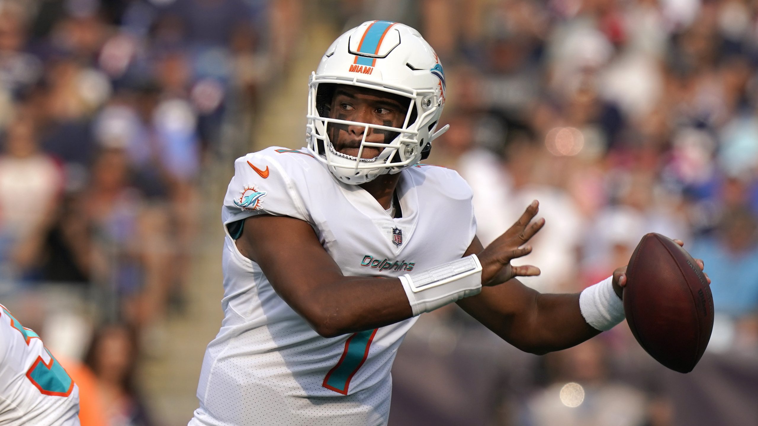 Concussion expert Dr. Charles Tator: NFL's system 'simply failed' on  Tagovailoa case