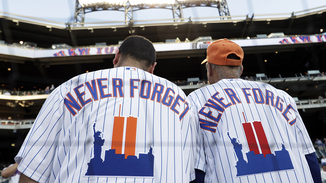 As One Unified New York Mets Yankees Pay Tribute On 9 11 th Anniversary Sportsnet Ca As One Unified New York Mets Yankees Pay Tribute On 9 11 th Anniversary Sportsnet Ca