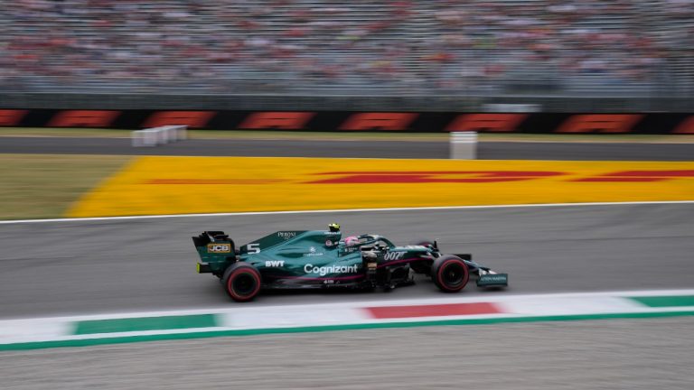 Aston Martin driver Sebastian Vettel of Germany steers his car during qualifying session at the Monza racetrack, in Monza, Italy , Friday, Sept.10, 2021. The Formula one race will be held on Sunday (Antonio Calanni/AP).