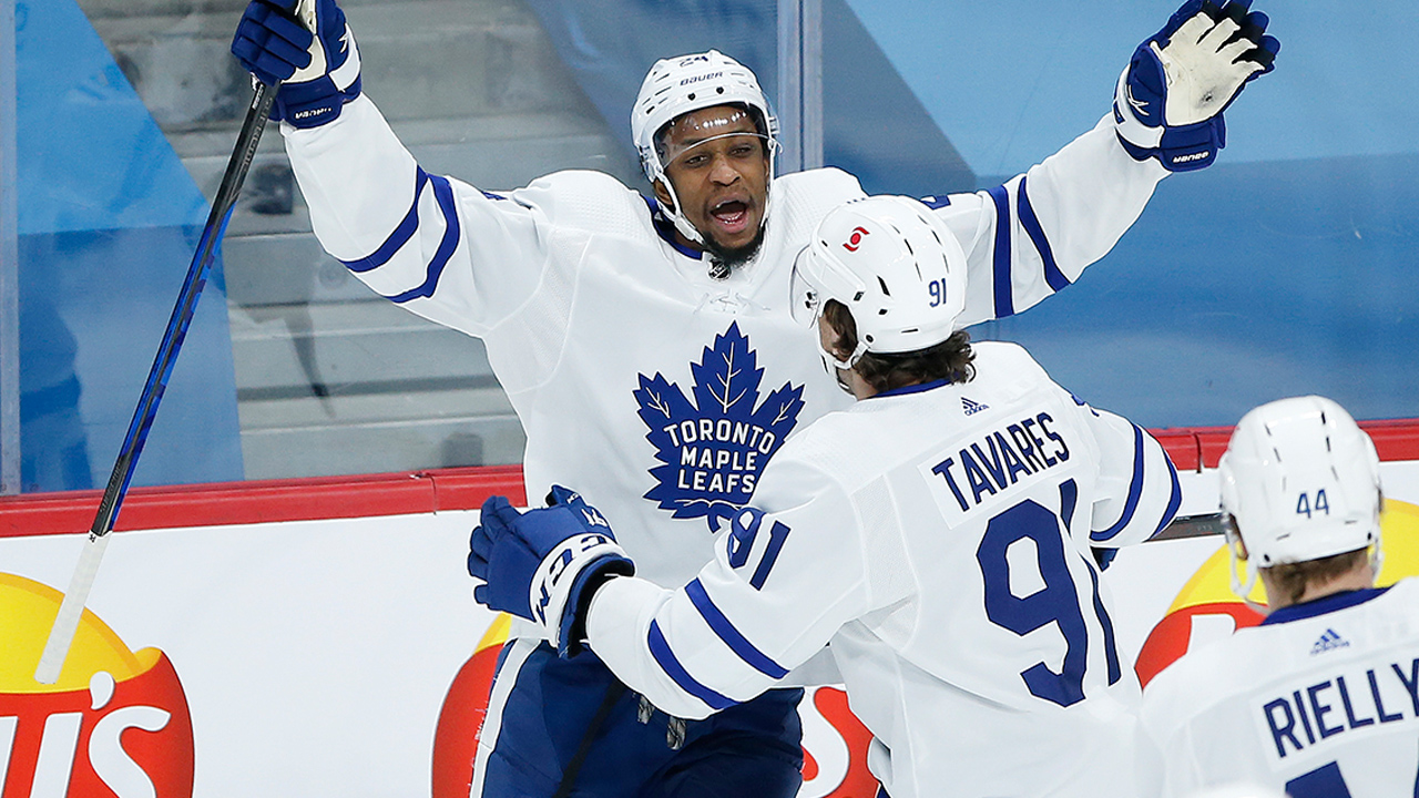 Wayne Simmonds on joining the Leafs: I can play the game, but at