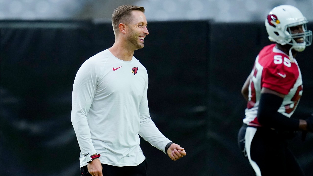 Meet Kliff Kingsbury's Girlfriend, Veronica Bielik!