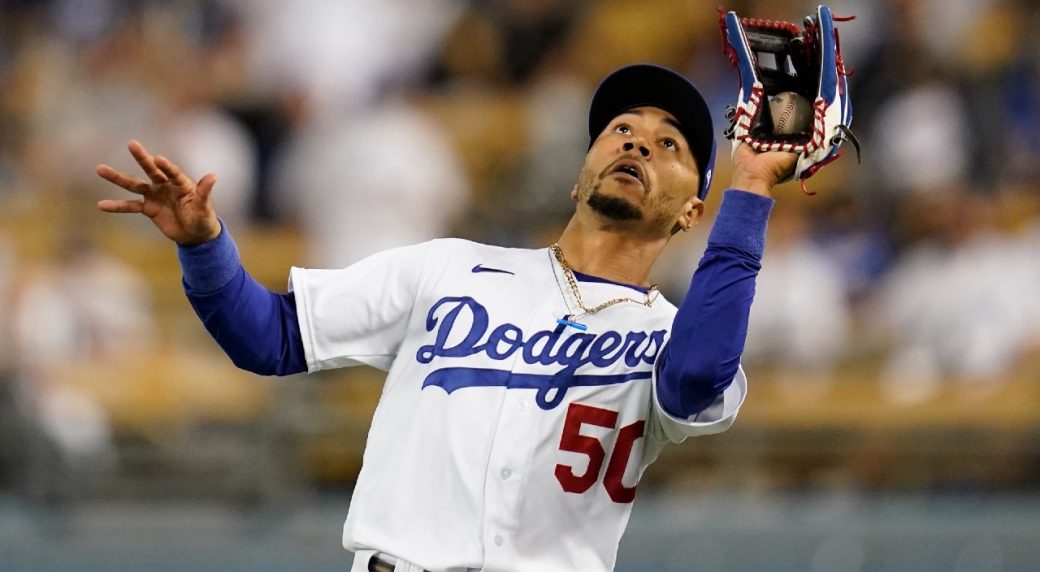 Dodgers RF Mookie Betts leads MLB in jersey sales for 2021 season