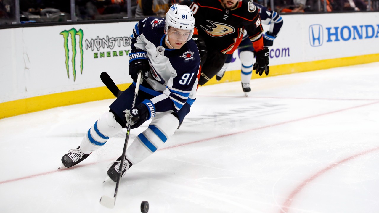 Winnipeg Jets: Cole Perfetti NHL Debut may be on the Horizon