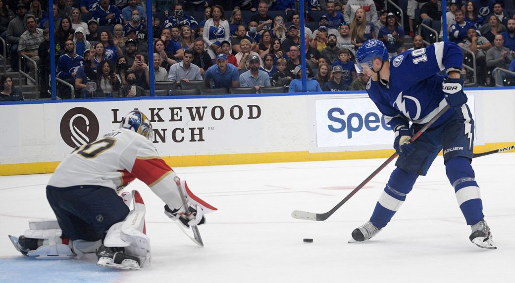 Perry, Stamkos score two each as Lightning beat Panthers