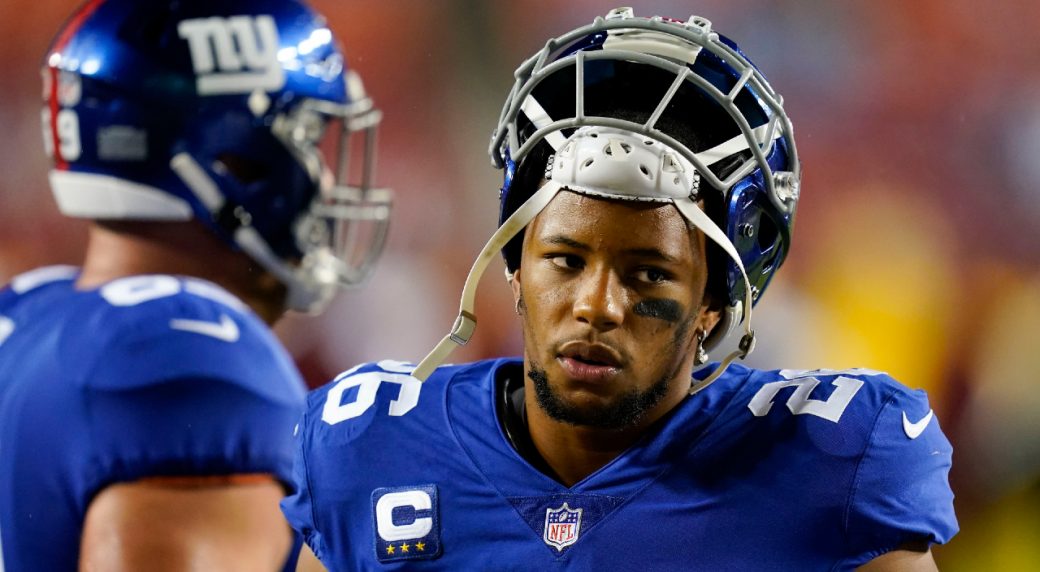 Giants running back Saquon Barkley suffers ankle injury against Cowboys