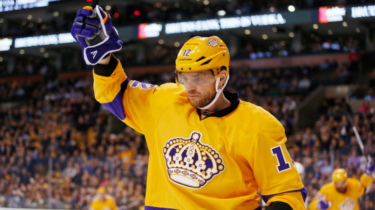 Marian Gaborik, seen here rocking the Kings retro sweater in 2016, has retired from the NHL. (AP/file)  