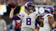 NFL Week 10 betting preview: Injuries affecting lines, totals across league