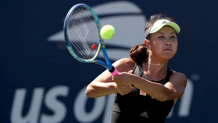 Peng Shuai, of China, returns a shot to Maria Sakkari, of Greece, during the second round of the US Open tennis championships Thursday, Aug. 29, 2019, in New York. (Eduardo Munoz Alvarez/AP Photo) 
