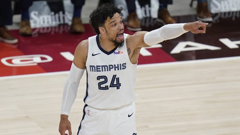 Memphis Grizzlies forward Dillon Brooks (24) gestures to teammates. (Rick Bowmer/AP)