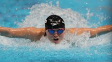 Canada’s Mac Neil wins women’s 50 metre freestyle in record fashion at NCAA meet