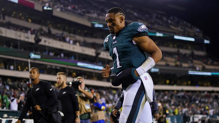 Philadelphia Eagles quarterback Jalen Hurts leaves the field after an NFL football game against the Tampa Bay Buccaneers on Thursday, Oct. 14, 2021, in Philadelphia. (Matt Slocum/AP)