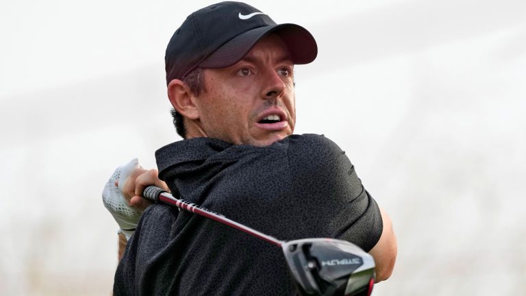 Northern Ireland's Rory McIlroy tees off on the 11th hole during the first round of the Abu Dhabi Championship golf tournament at the Yas Links Golf Course in Abu Dhabi, United Arab Emirates, Thursday, Jan. 20, 2022. (Kamran Jebreili/AP) 