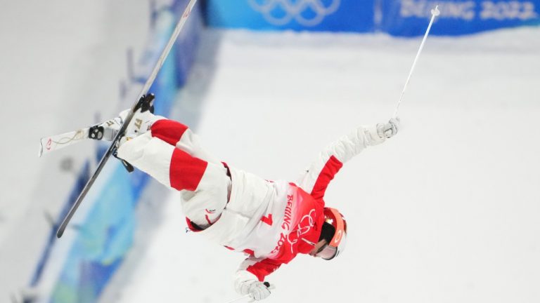 Canada's Mikael Kingsbury skis during the men's moguls qualification round at the Beijing Winter Olympics in Zhangjiakou, China, on Thursday, Feb. 3, 2022. (Sean Kilpatrick/THE CANADIAN PRESS)