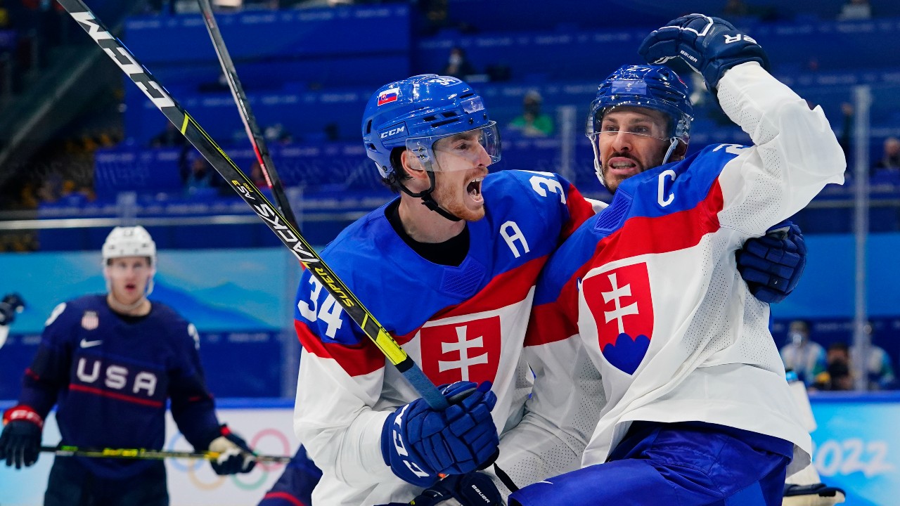 Slovakia to face Finland, Sweden to meet Russians in mens hockey semis