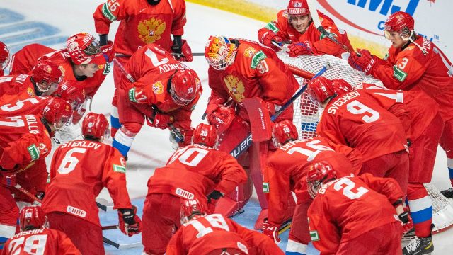 How Putin's War in Ukraine Penalizes Russian Hockey Players: NHL Draft