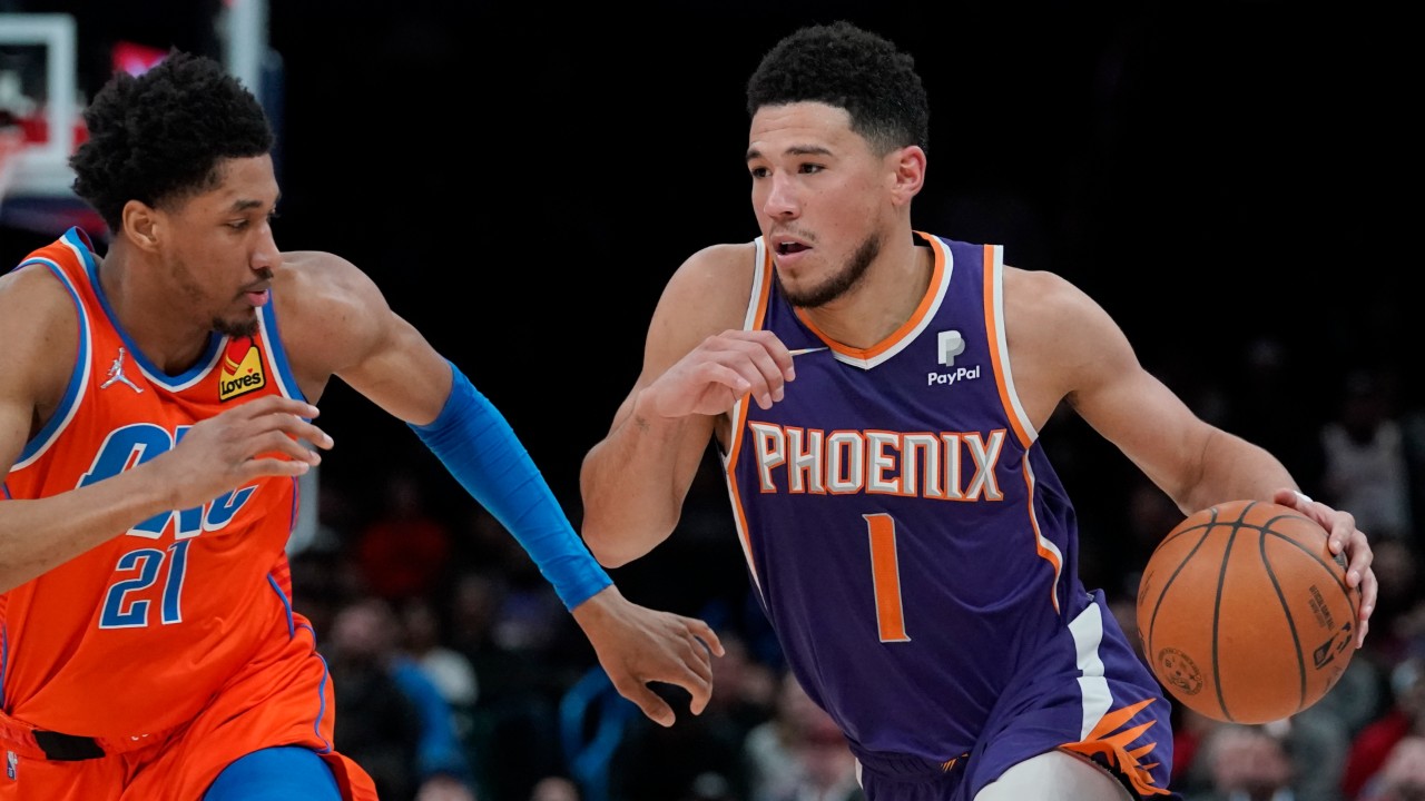 Booker has 25 points, Suns beat Thunder for 8th straight win