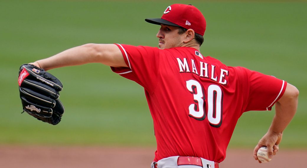 Twins finalize deal to acquire starter Tyler Mahle from Reds