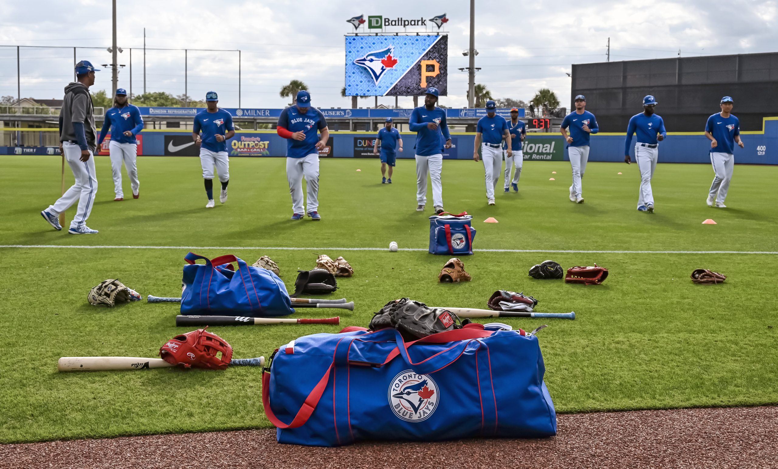 Blue Jays to start spring training schedule on Feb