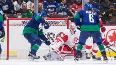 Canucks can’t solve Nedeljkovic’s hot hand, fall to Red Wings