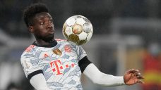 Alphonso Davies training with Bayern Munich, says he will be back soon
