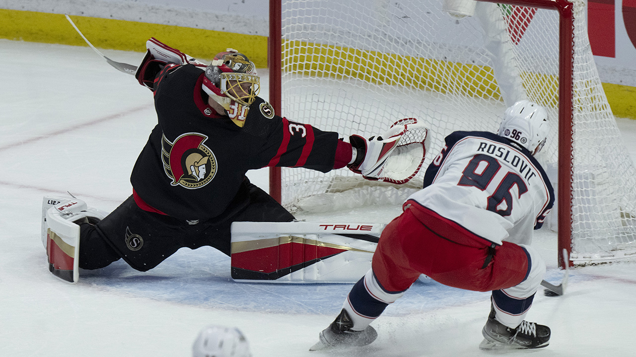 Senators willing to carry three goaltenders to start next season