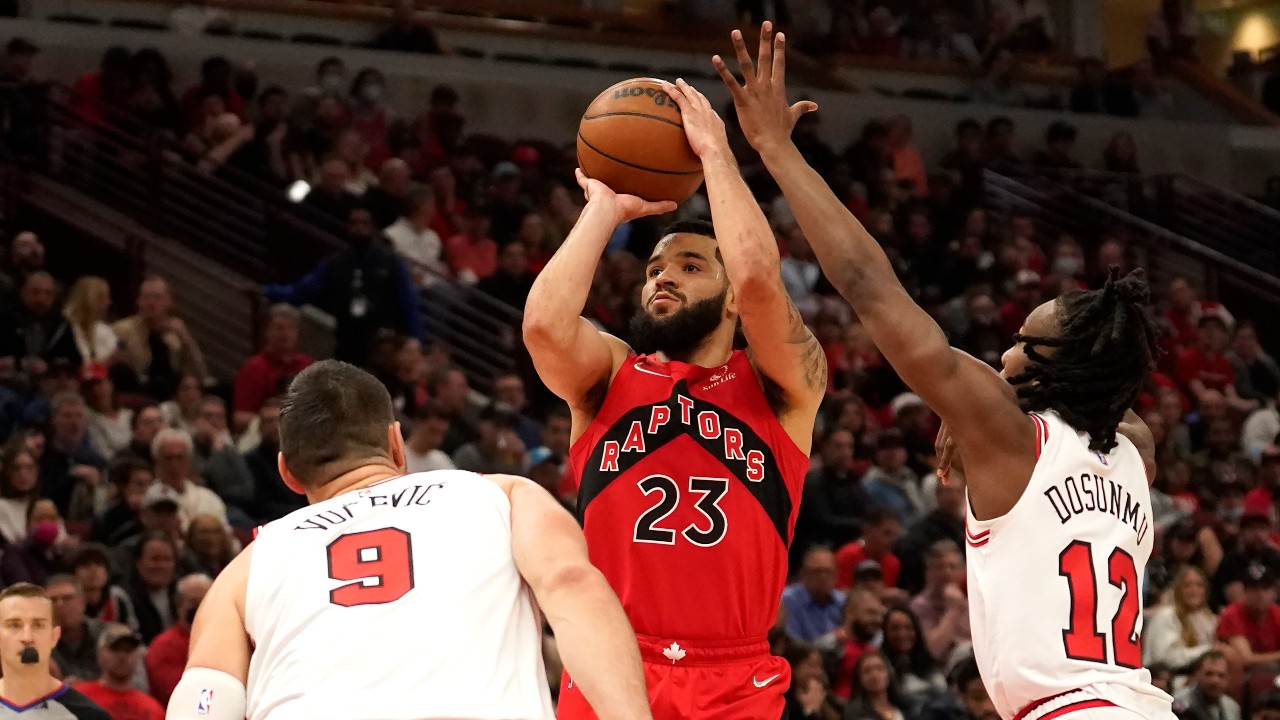Raptors’ hopes of avoiding play-in tournament take hit with loss to Bulls thumbnail