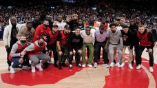 Canadian men’s soccer team earns standing ovation during Raptors game