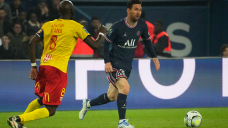 Messi leads PSG to record-tying 10th French league title