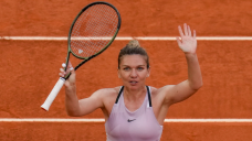 Halep defeats Gauff to reach Madrid Open quarterfinals