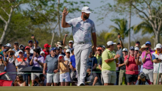 Rahm closes with birdie to build two-shot lead in Mexico Open, Gligic 10 shots back