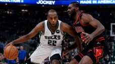 Bucks’ Khris Middleton suffers MCL sprain in Game 2 loss to Bulls