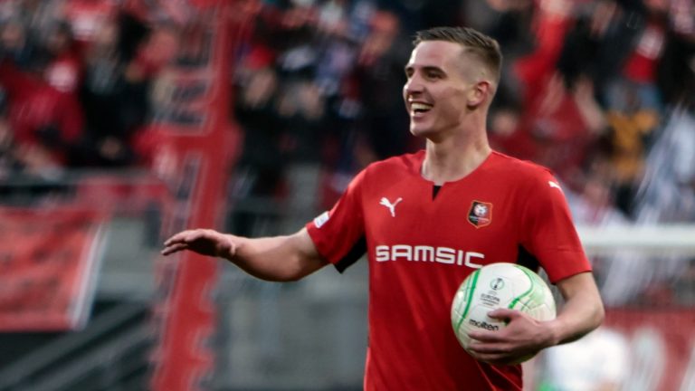 Rennes' Benjamin Bourigeaud center right, celebrates his goal during the Europa Conference League, round of 16, second leg soccer match between Rennes and Leicester City at the Roazhon Park stadium in Rennes, western France, Thursday, March 17, 2022. (Jeremias Gonzalez/AP)
