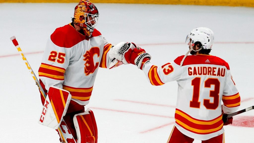 Calgary Flames' Elias Lindholm, Jacob Markstrom welcome Calle Jarnkrok