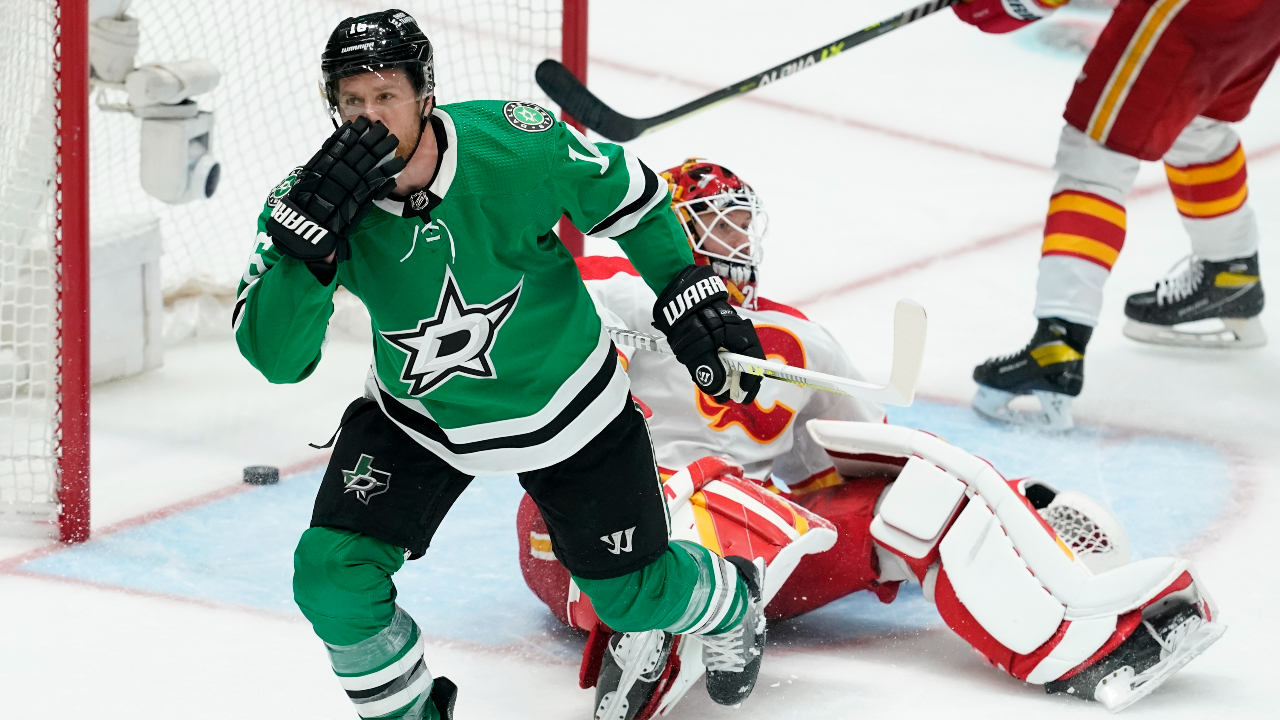 Pavelski scores twice for Stars in win over Flames to take series lead