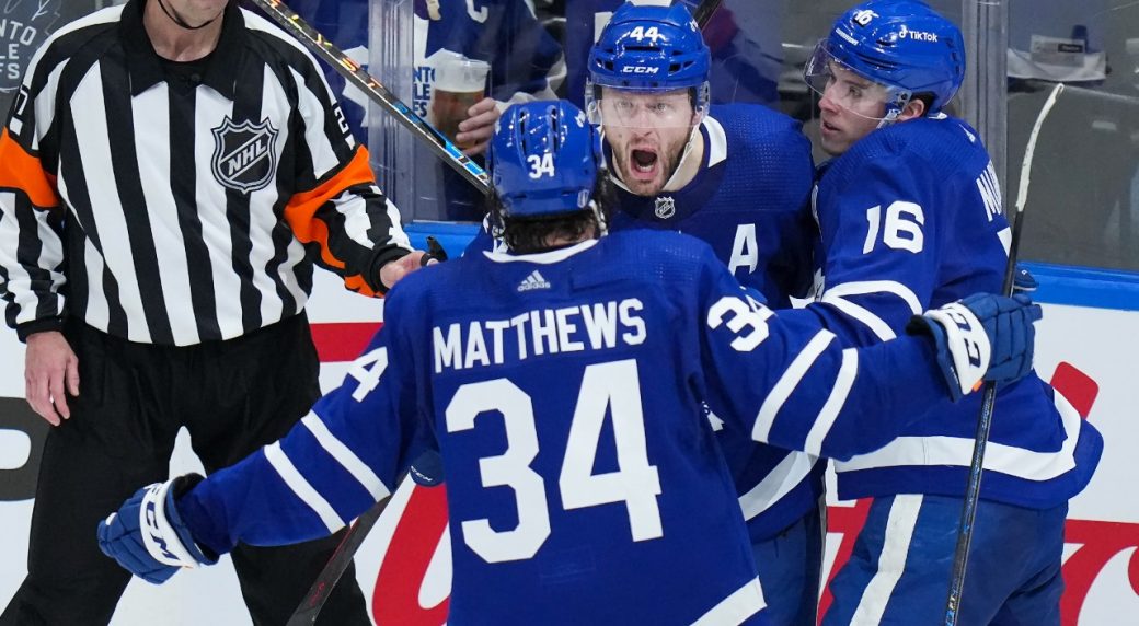 Mitch Marner, Auston Matthews give equipment manager lots of love