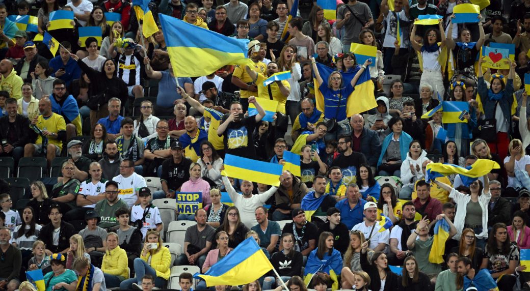 Ukraine đi theo con đường chính trị để đủ điều kiện cho World Cup