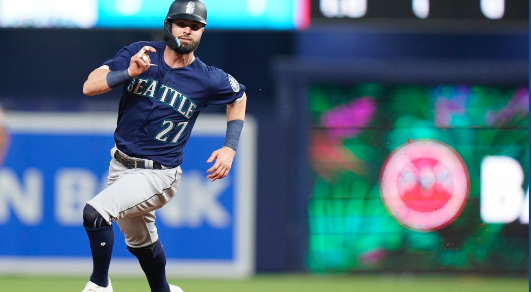 Mariners' Jesse Winker could be an interesting trade target for