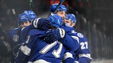 Lightning bounce back on home ice in one-sided, Game 3 win over Avalanche
