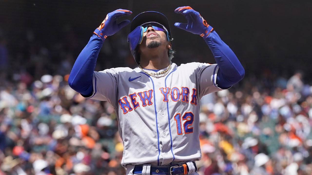 Lindor out for Mets after slamming his finger in hotel door