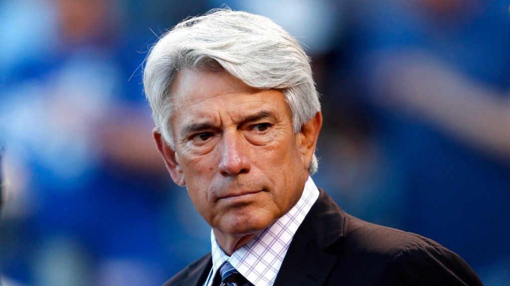 Today in Jays history: Buck Martinez run over at the plate - Bluebird Banter