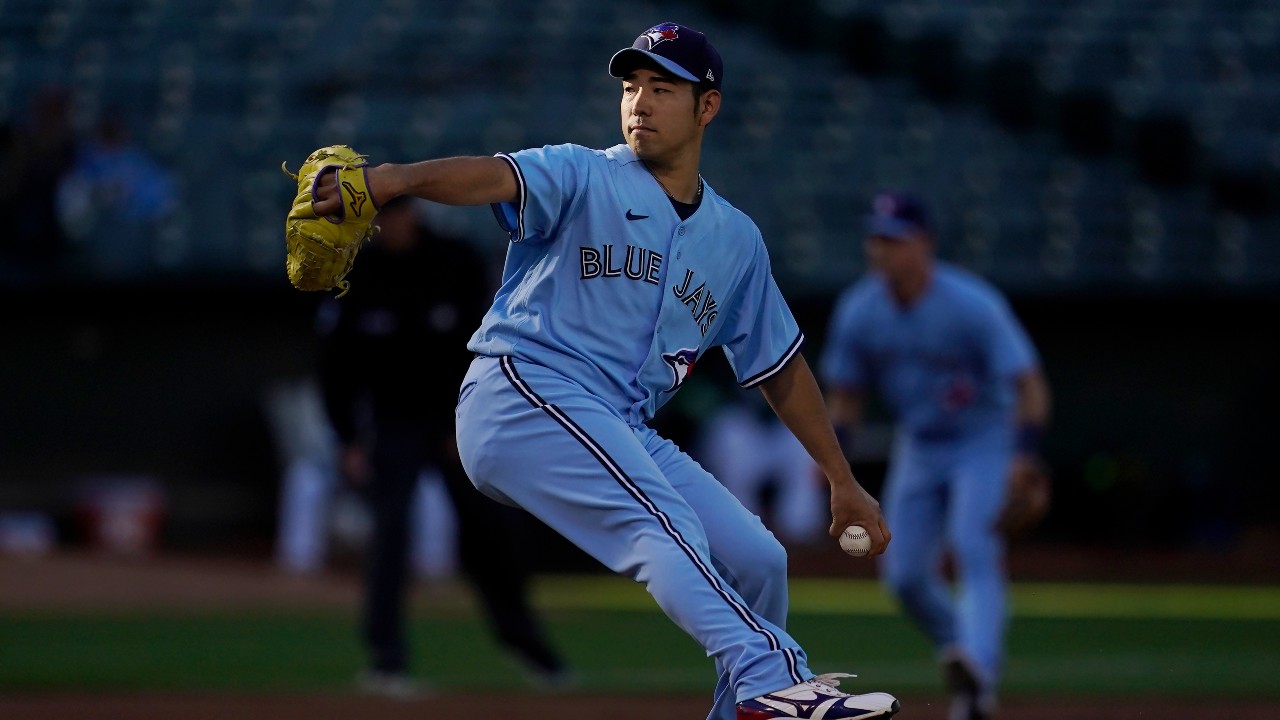 Blue Jays' Kikuchi simply can't find plate in major setback vs