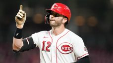 Mets get OF Naquin, LHP Diehl from Reds for 2 minor leaguers