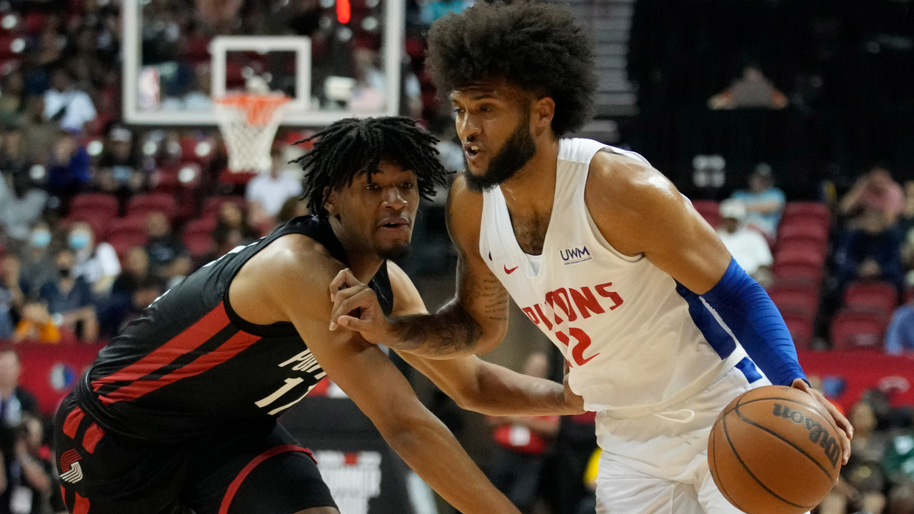 Shaedon Sharpe suffers injury in NBA debut, remains the biggest mystery  among rookies