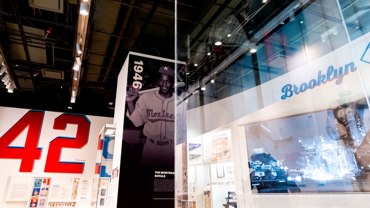 Jackie Robinson Museum finally opens after 14 years of planning ...
