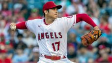 Ohtani on trade talks: ‘Right now I’m an Angel, and that’s all I can focus on’
