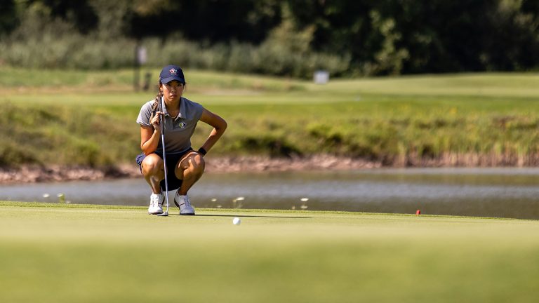 Lauren Kim, of Surrey, B.C., is shown in this handout image provided by the 2022 Canada Games, who has a nine-stroke lead after two rounds of women's golf at the Canada Games. She shot a course record 67 in the opening round. 
(CP/HO-2022 Canada Games-Jeremy Kiers)