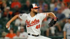 Twins acquire All-Star closer Jorge Lopez from Orioles