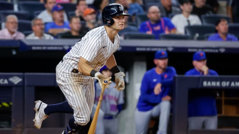 New York Yankees' Andrew Benintendi's RBI single scores Isiah Kiner-Falefa in the seventh inning of a baseball game against the New York Mets, Monday, Aug. 22, 2022, in New York. (Corey Sipkin/AP)