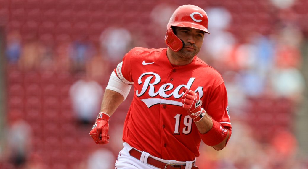 Canadian Joey Votto appears in record 1,989th career major-league game