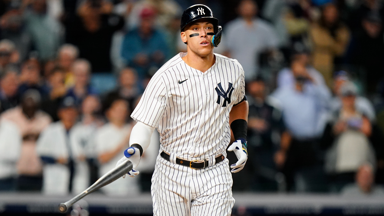 Barry Bonds wants Yankees' Aaron Judge to break HR record, sign